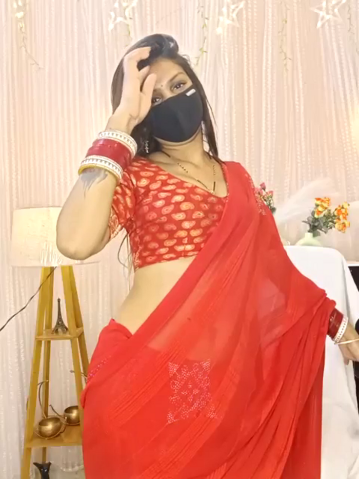 Cute-Maahi