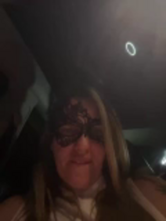 Megan_off