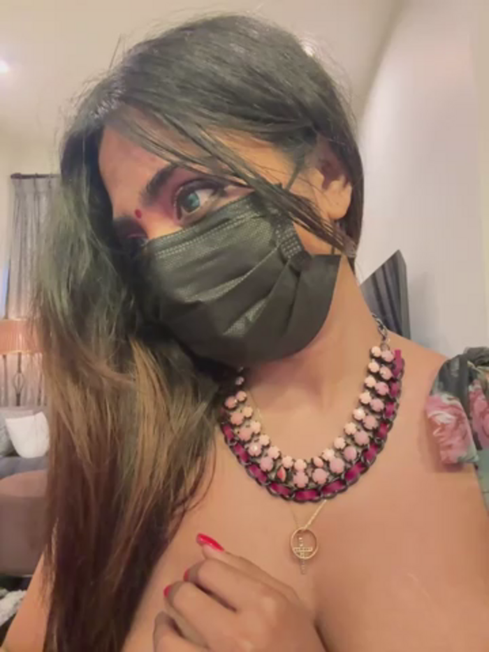 MonalisaDono18