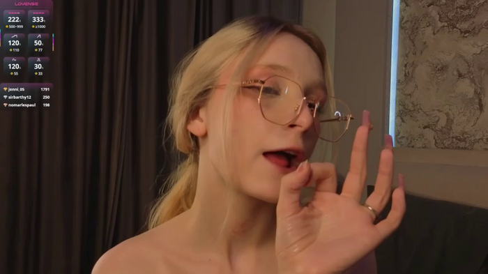 Naughty__Couplles