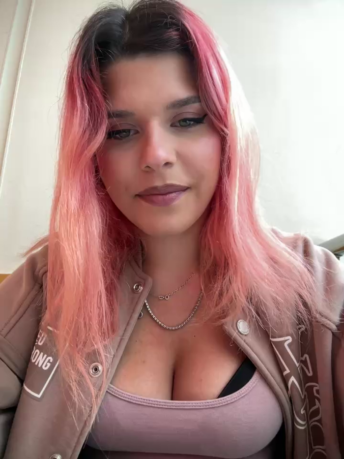 RiriRoseey