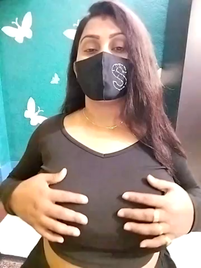 Riya_Sexy_Baby