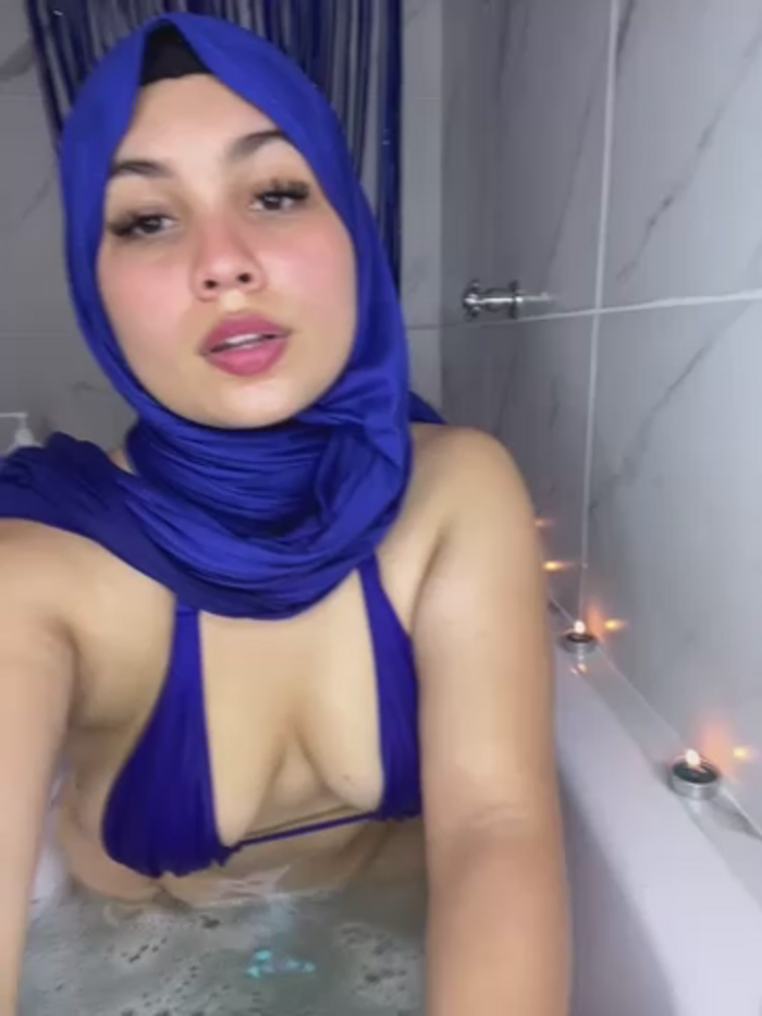_anjum_