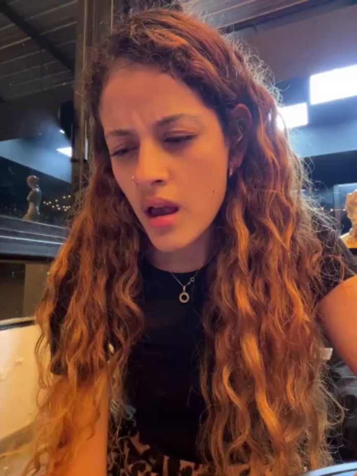 alana15