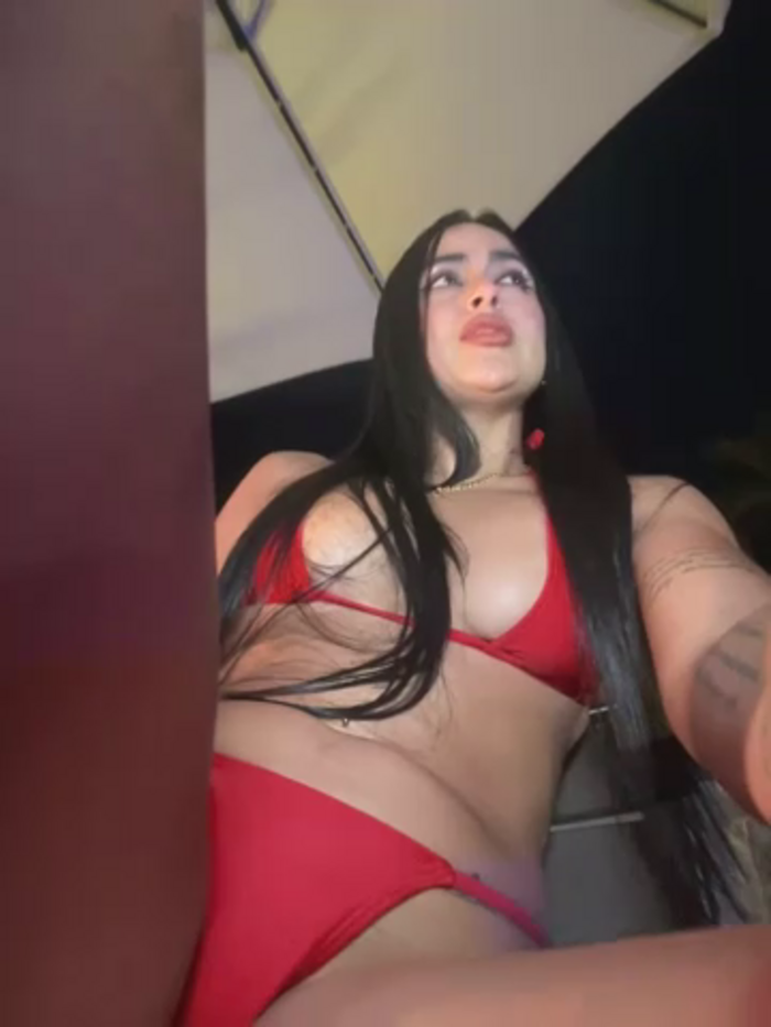 Alexandra_duque