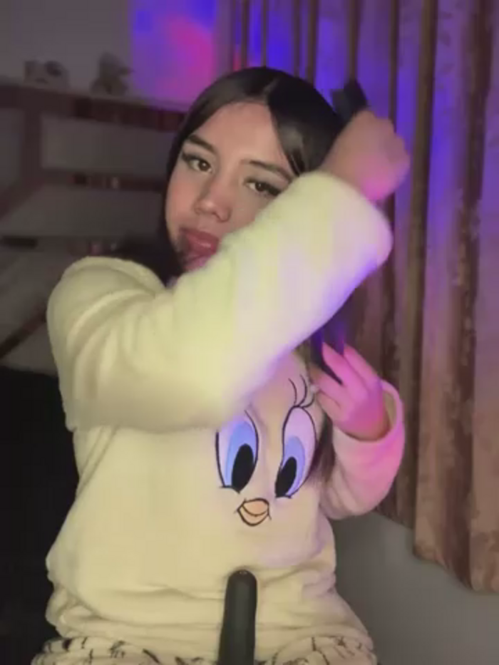 Laura-Khalifa