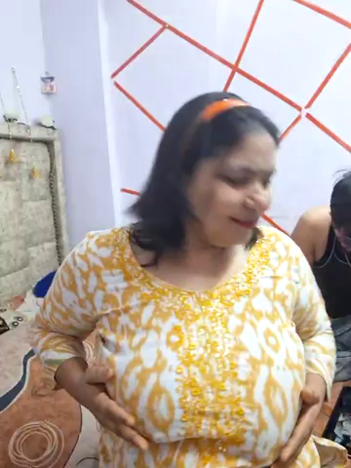 MOM-SUN-COUPLE