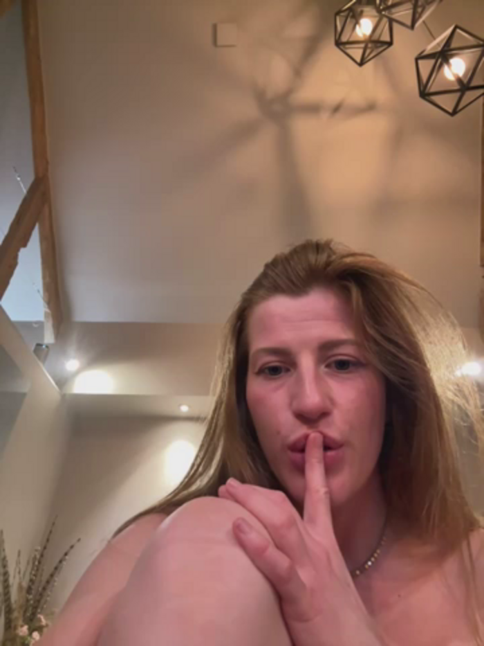 Sweety_Foxy69