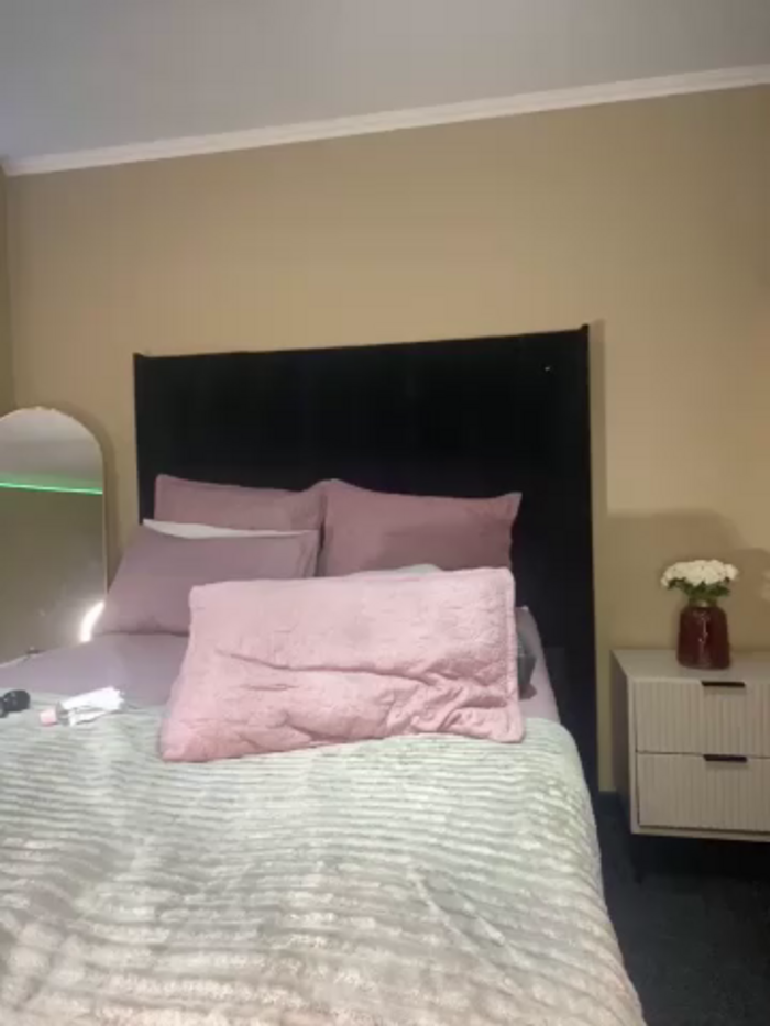 Mercedes_555