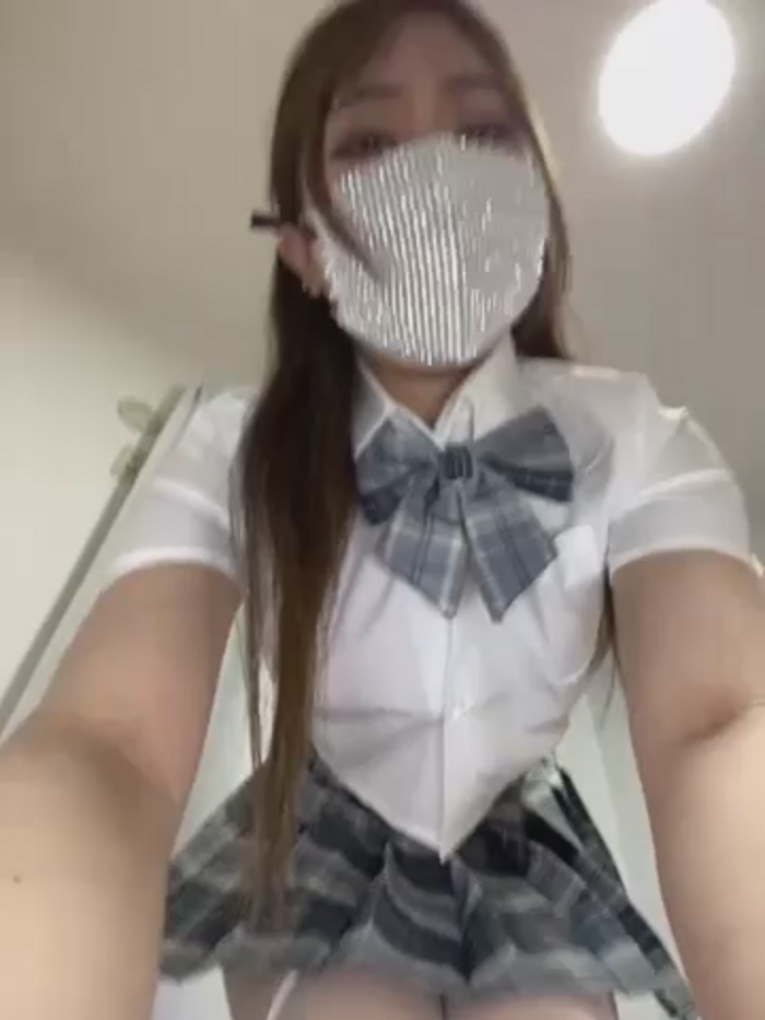 Rika_v_v