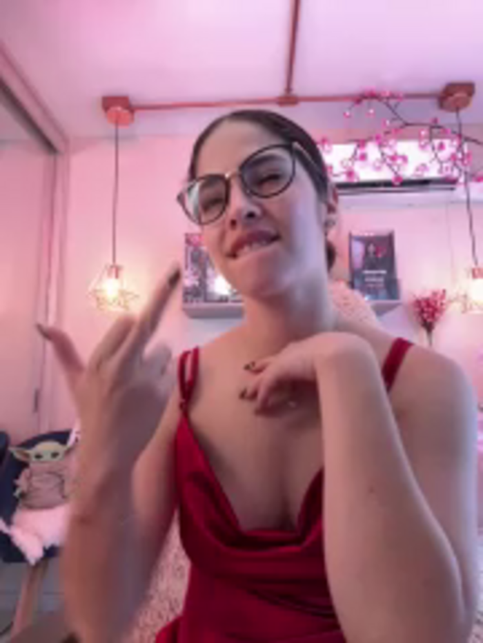 Zoe_Bae