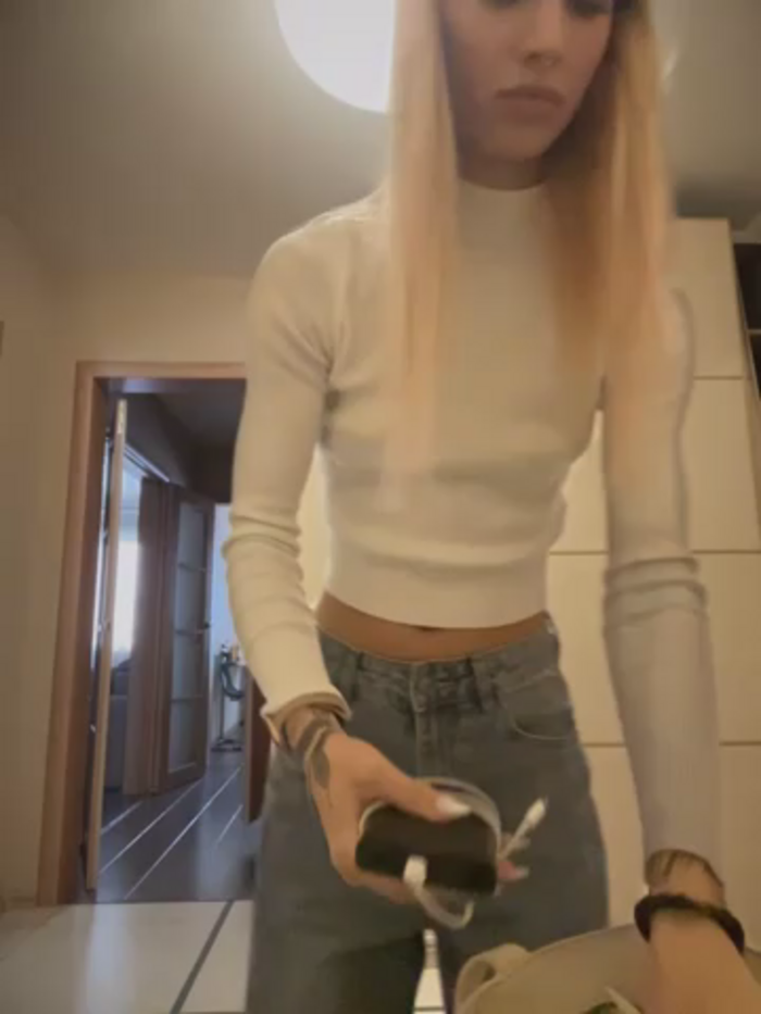 Charming_Ritta