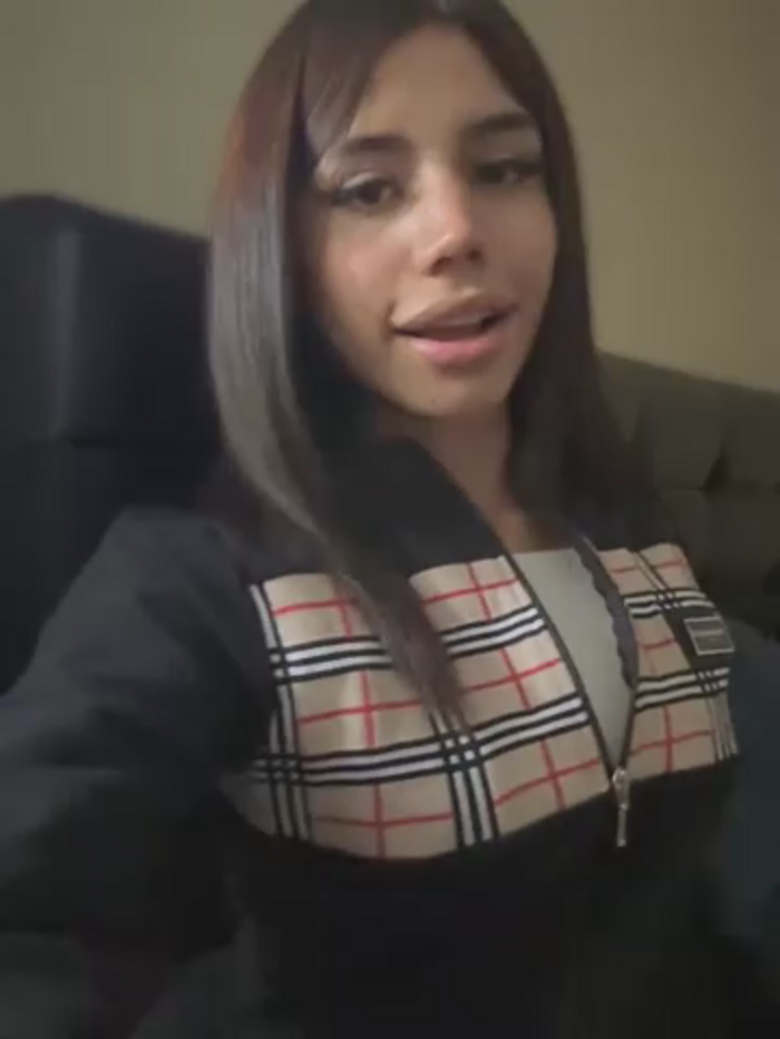 Laura-Khalifa