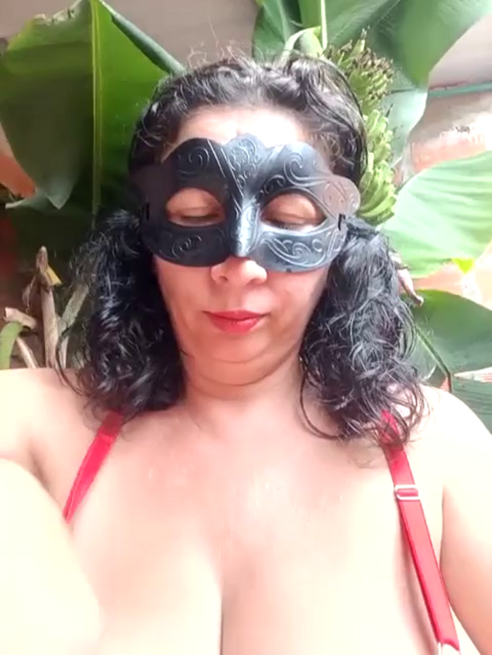 Mature-Mom