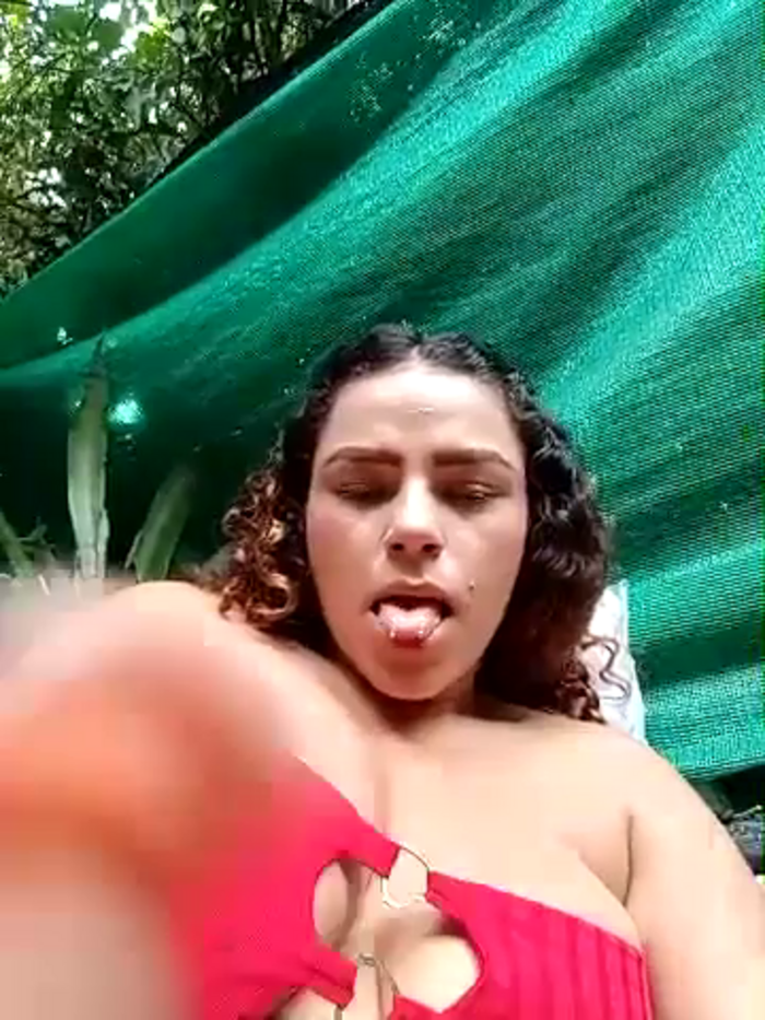 Mommy-Hot