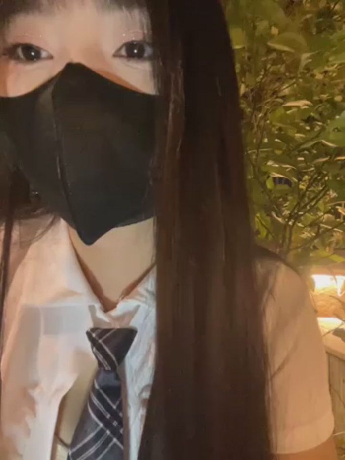 Asia-Lynn