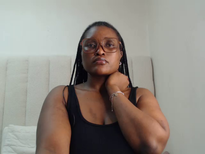 Bustygoddess32