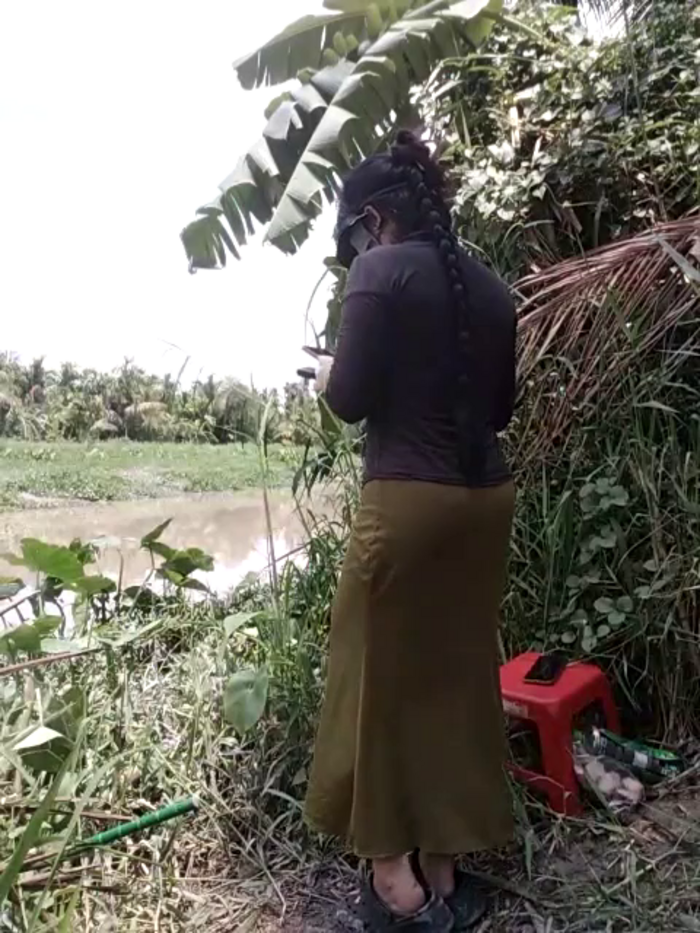 Fishing_girl