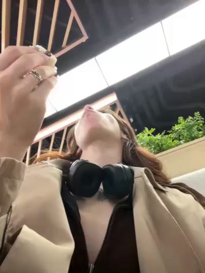 Lily__Belle