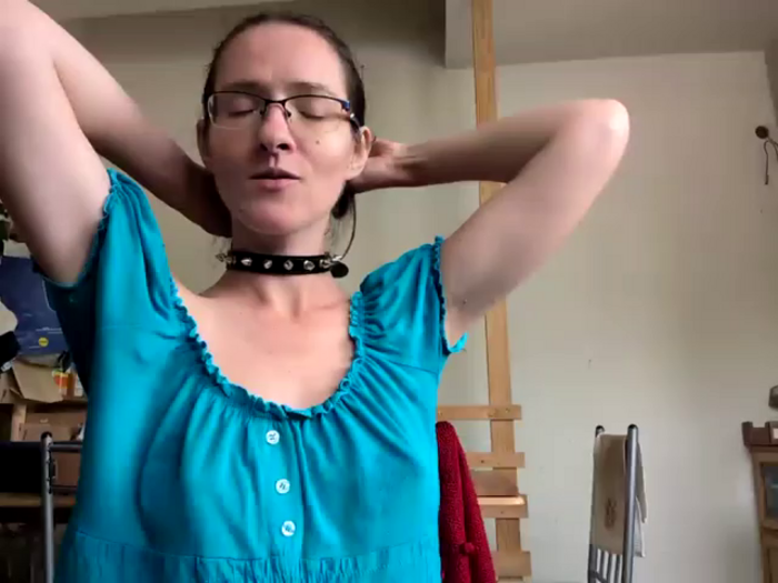 Milky_hairy_mommy