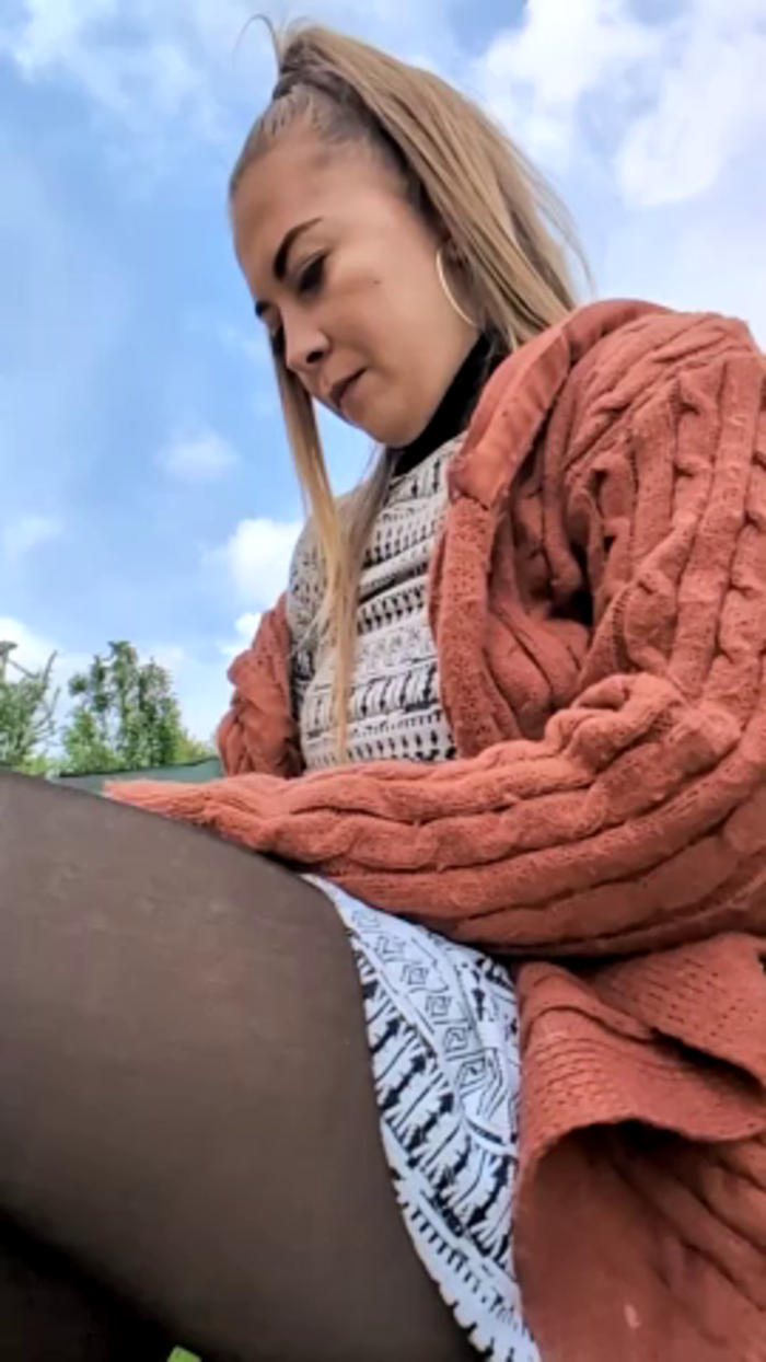 Risky_girl23