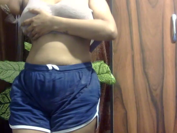 SEXY-MAHI-