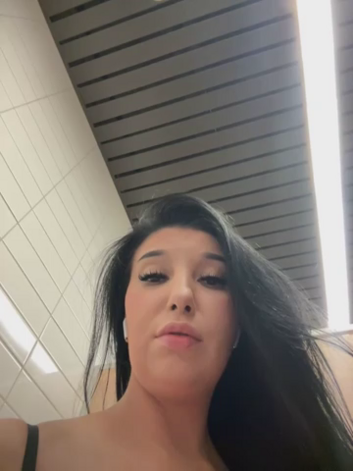 Tisha_Busty