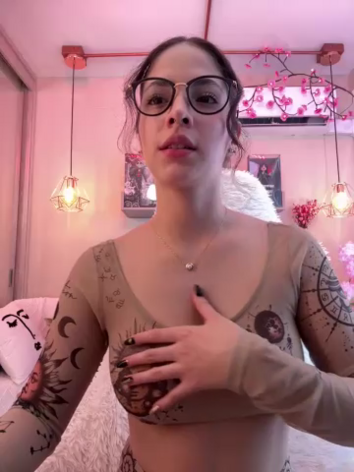 Zoe_Bae
