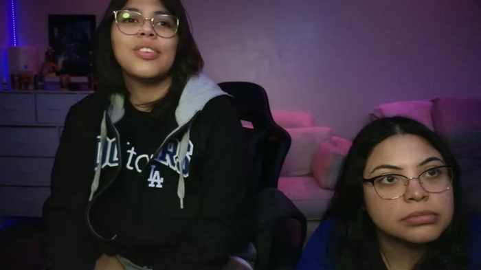 miacanela_xo