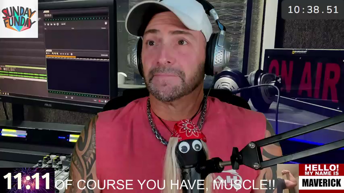 _SocialMaverick_