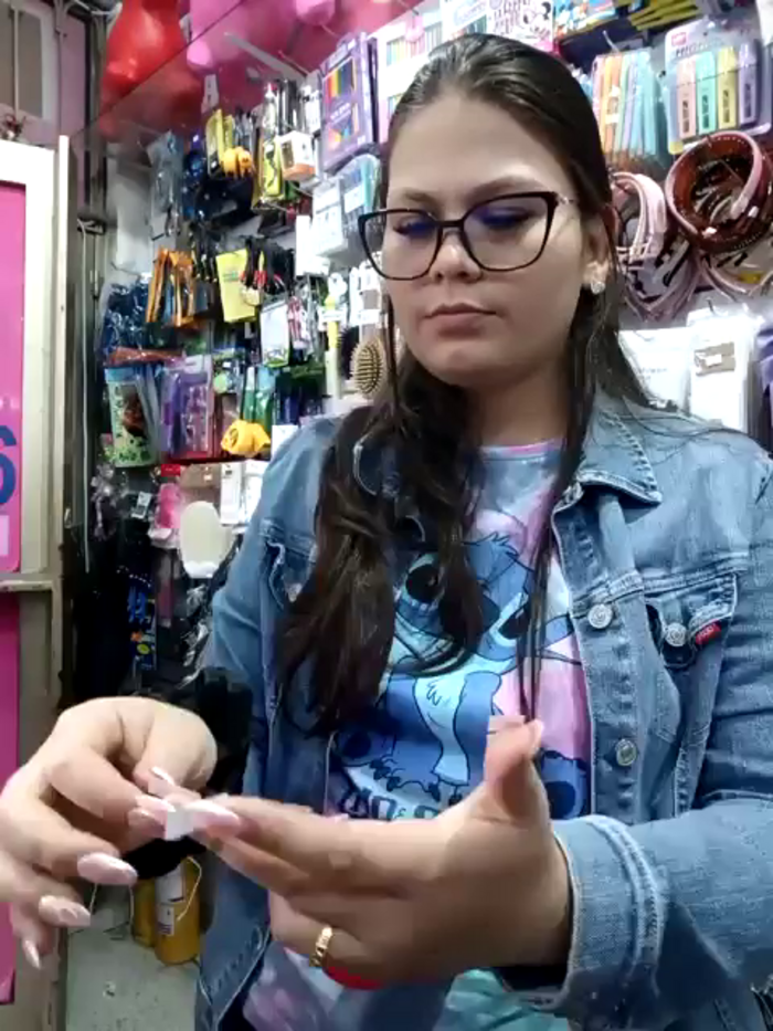 Vale_Saenzz