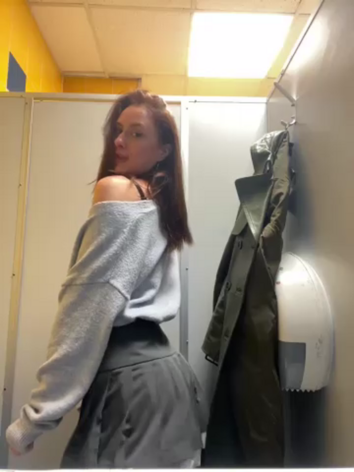 Dina_Tease