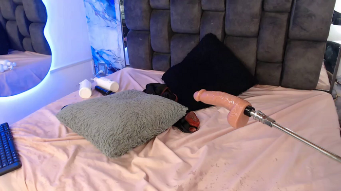 Emma_Evelyn