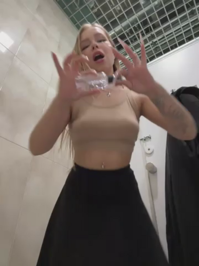 Liza_risky