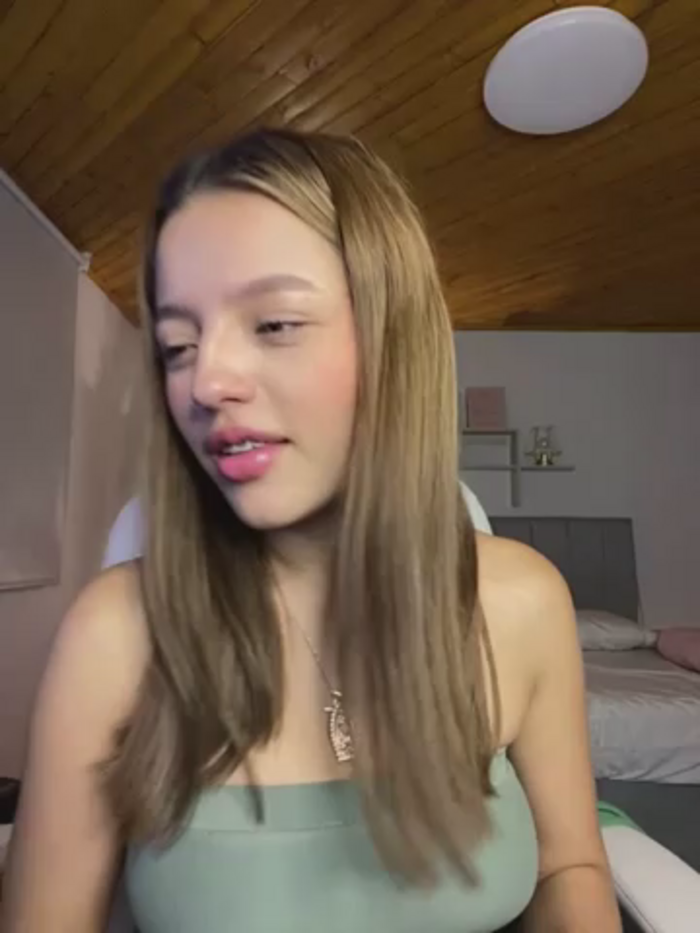 Sofia18_pinkk