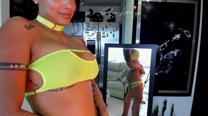 sofiasexhot
