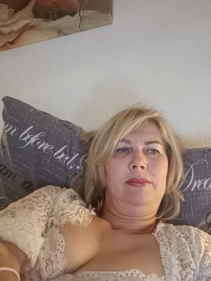 stellahere8