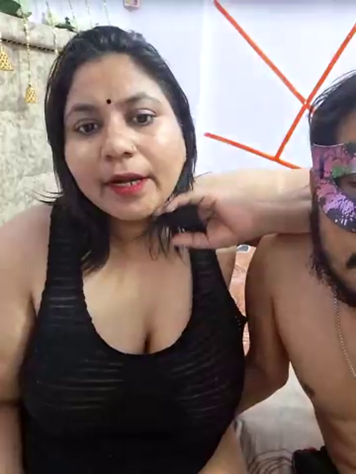 MOM-SUN-COUPLE