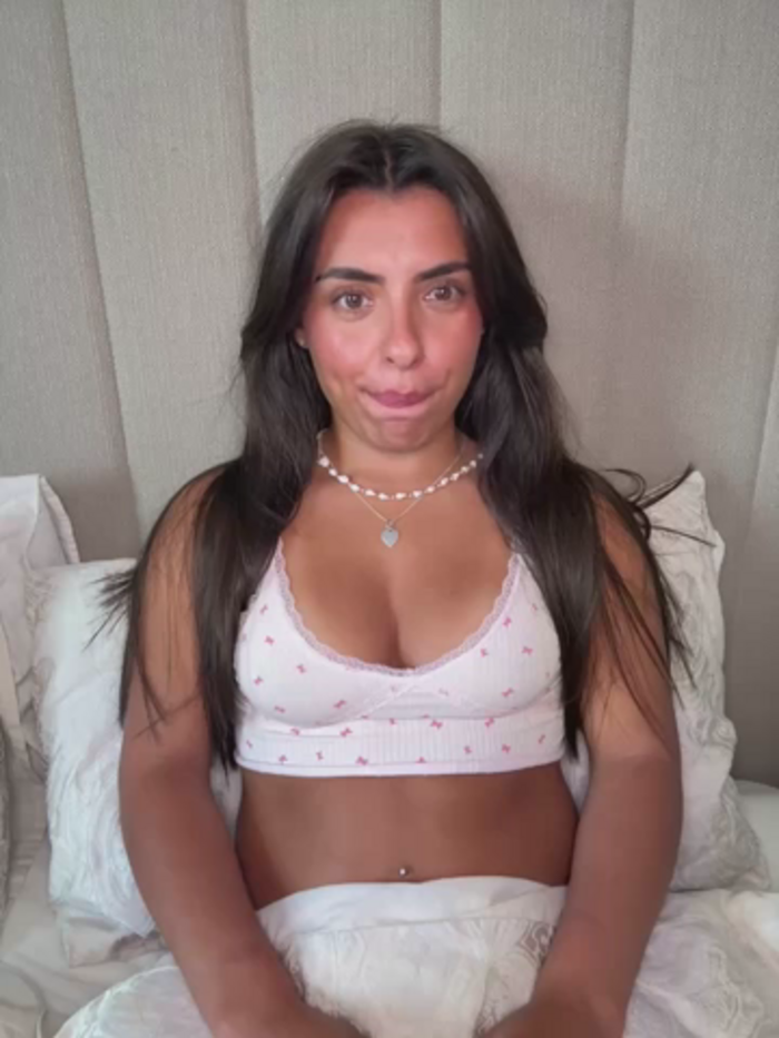 cute_carly_