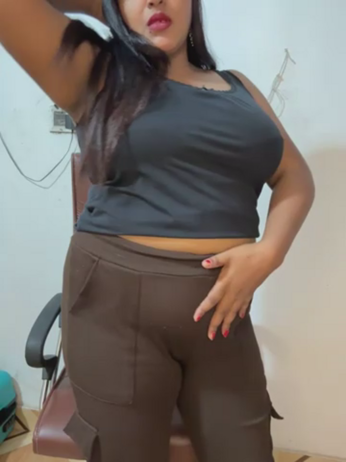 Ayesha_mahi