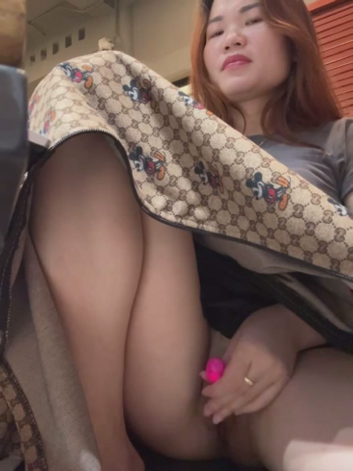 Emily_9xx