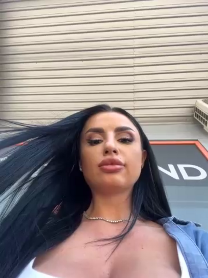IsabelleHunt