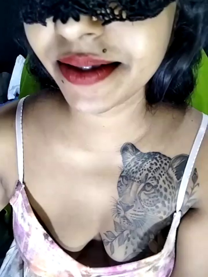 Sexy-Monikaa