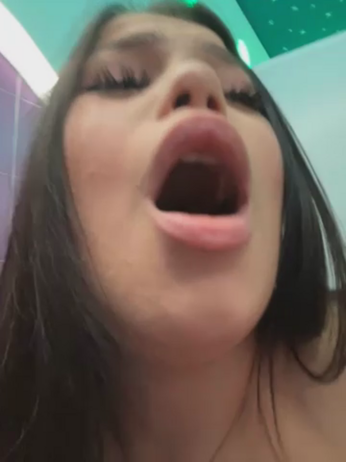 Chloe__Moon