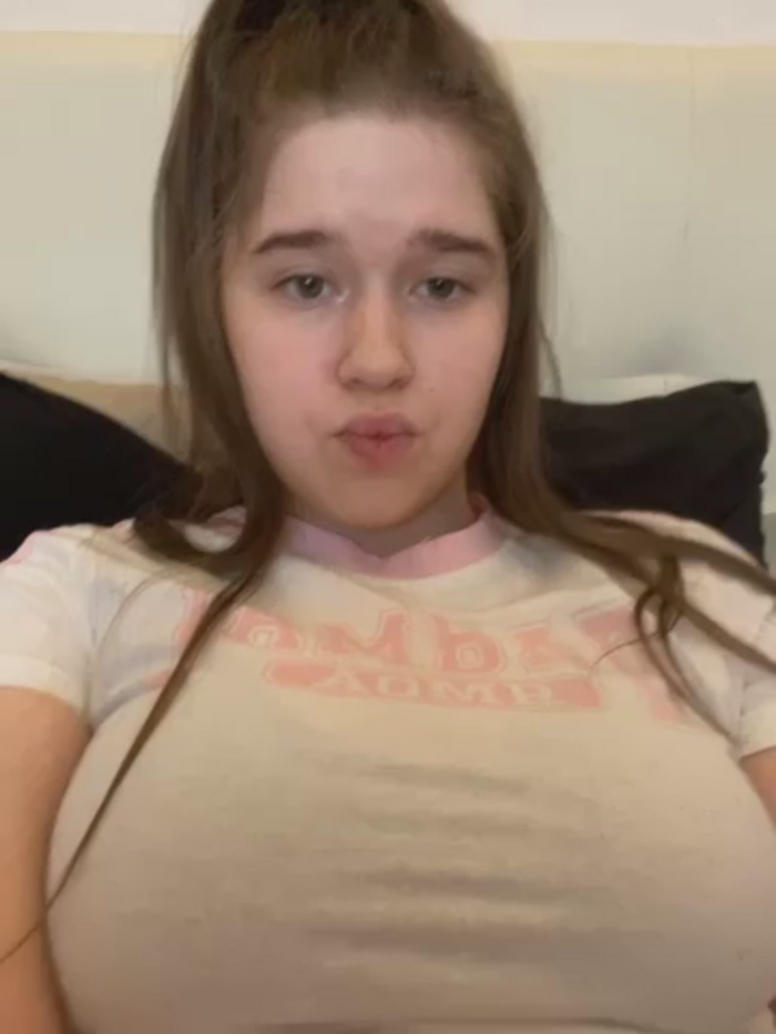 HornyGirlH
