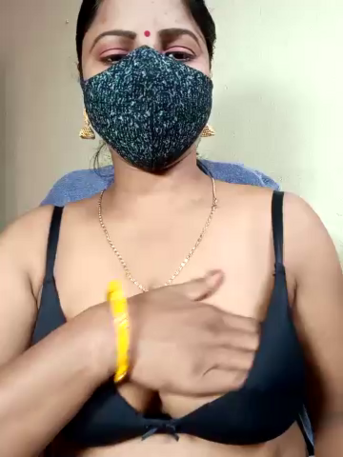 Jiya-Sexy