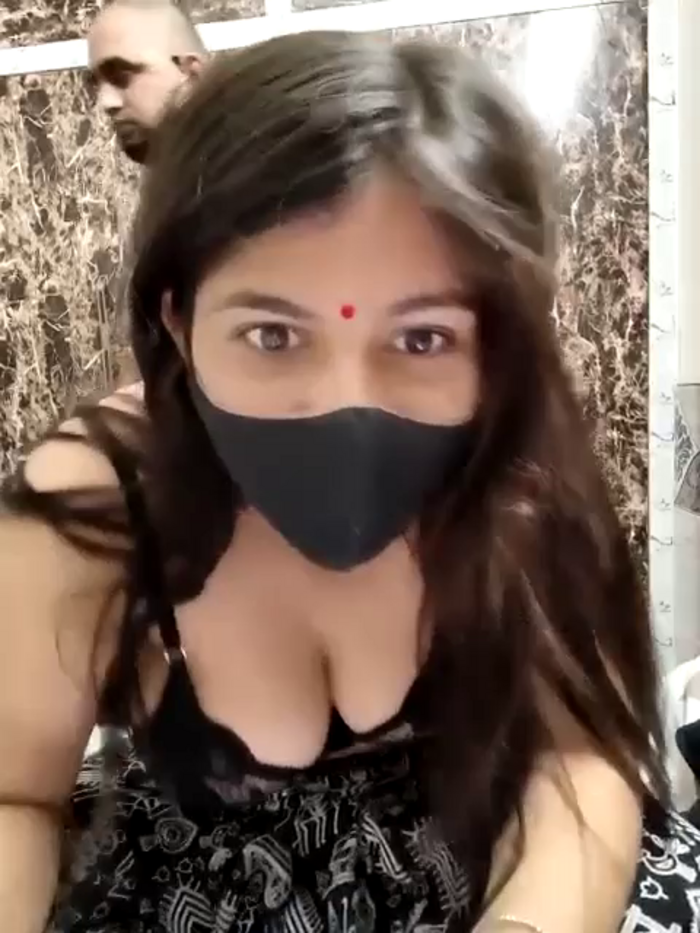 RAJ_RIYA143