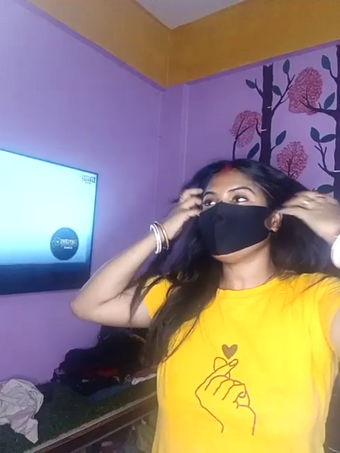 V-hot-sweet