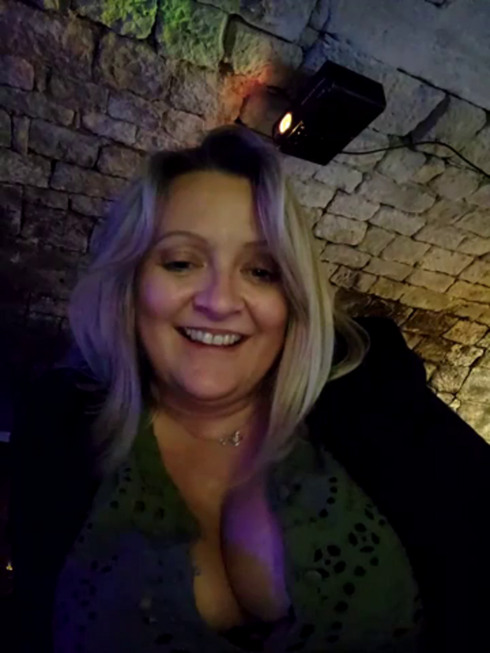lady_charlyne