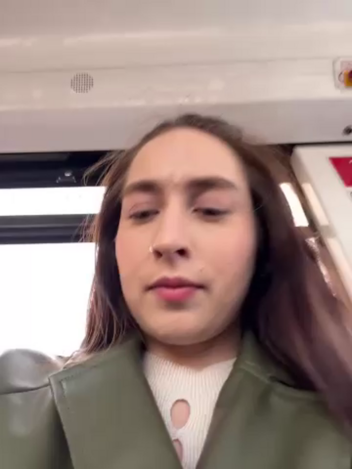 Holly_Play